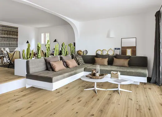 Parquet contrecollé Chêne KLINTA posé — mise en situation